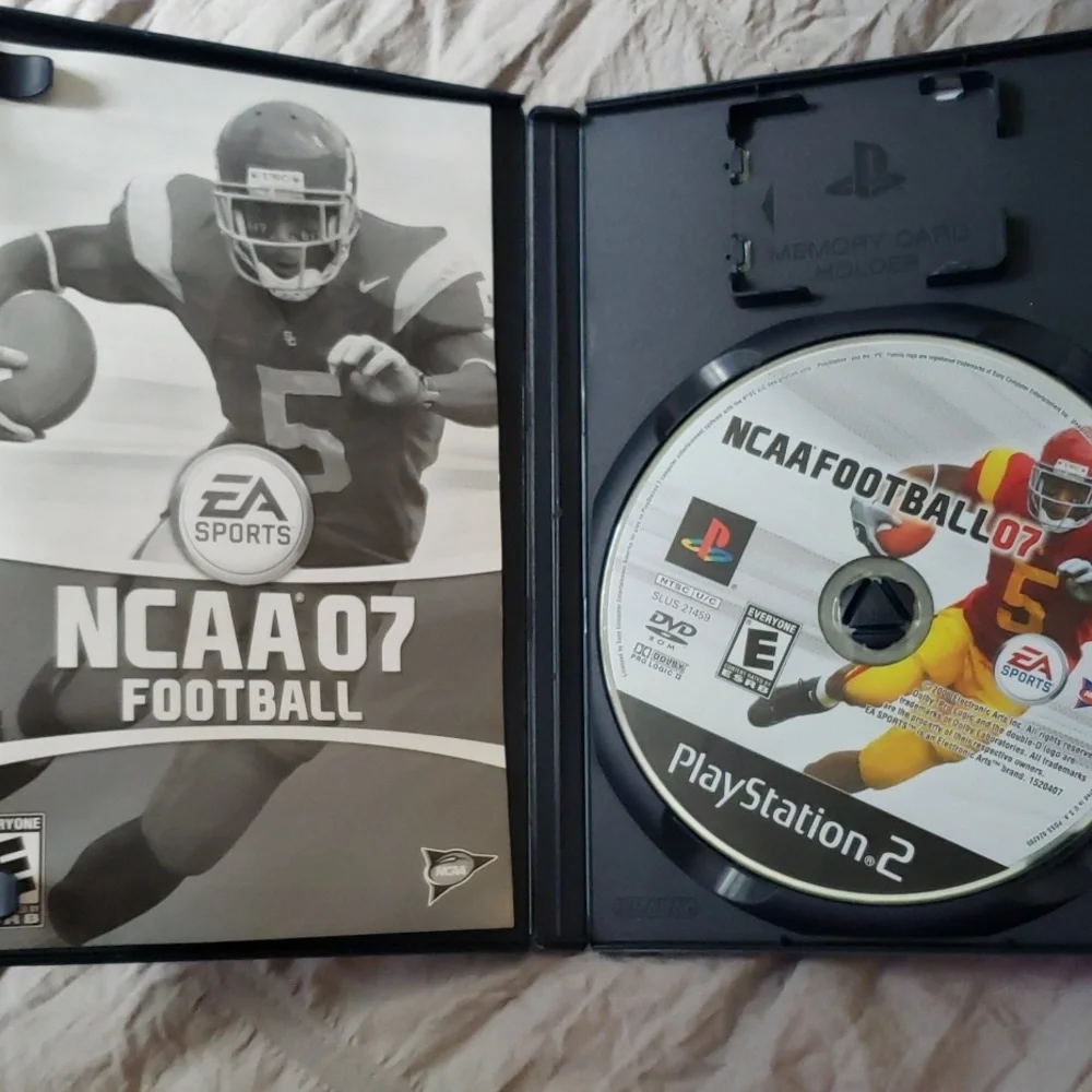 Sony items white games